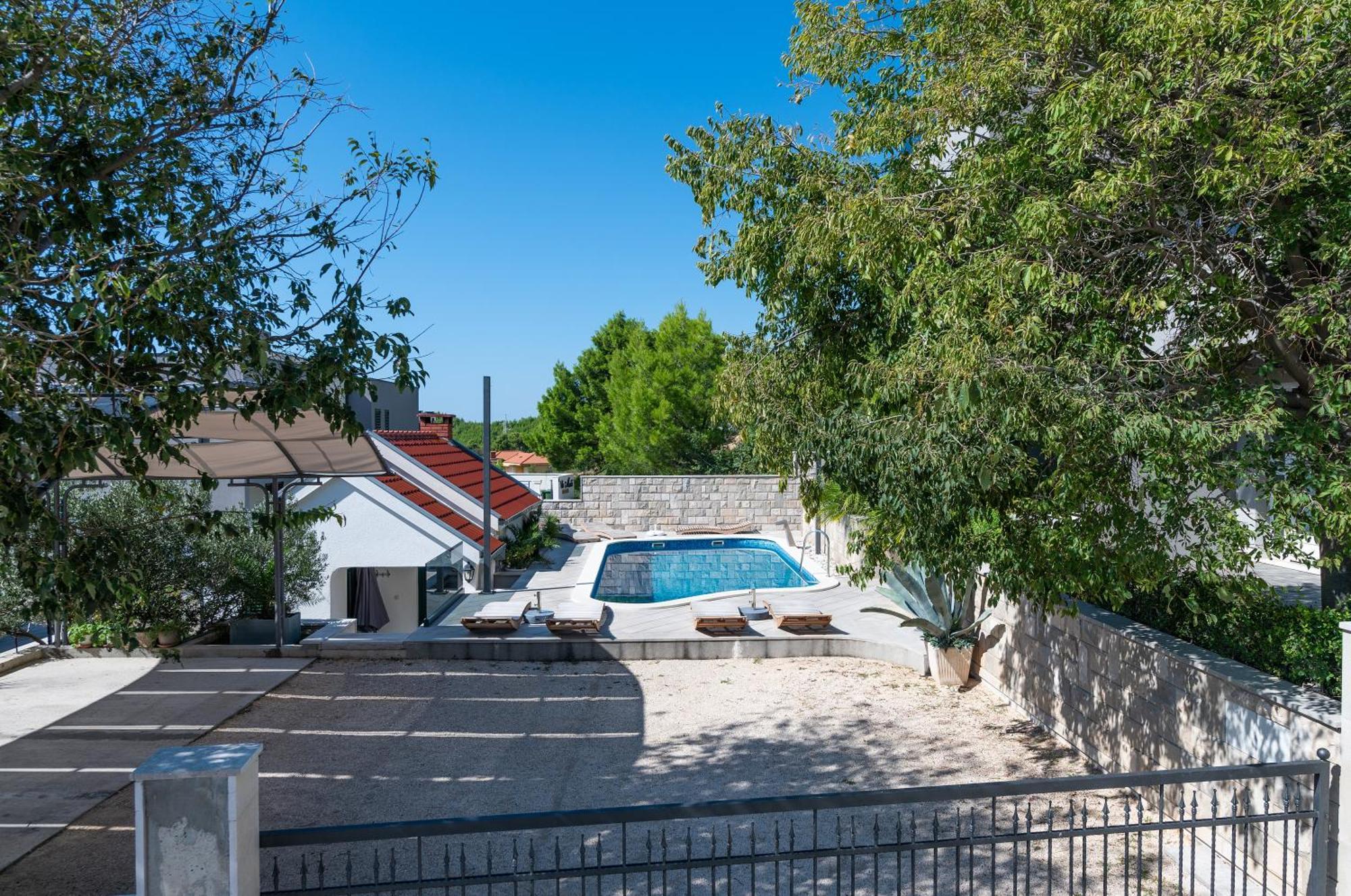 Villa Em Makarská Exteriér fotografie