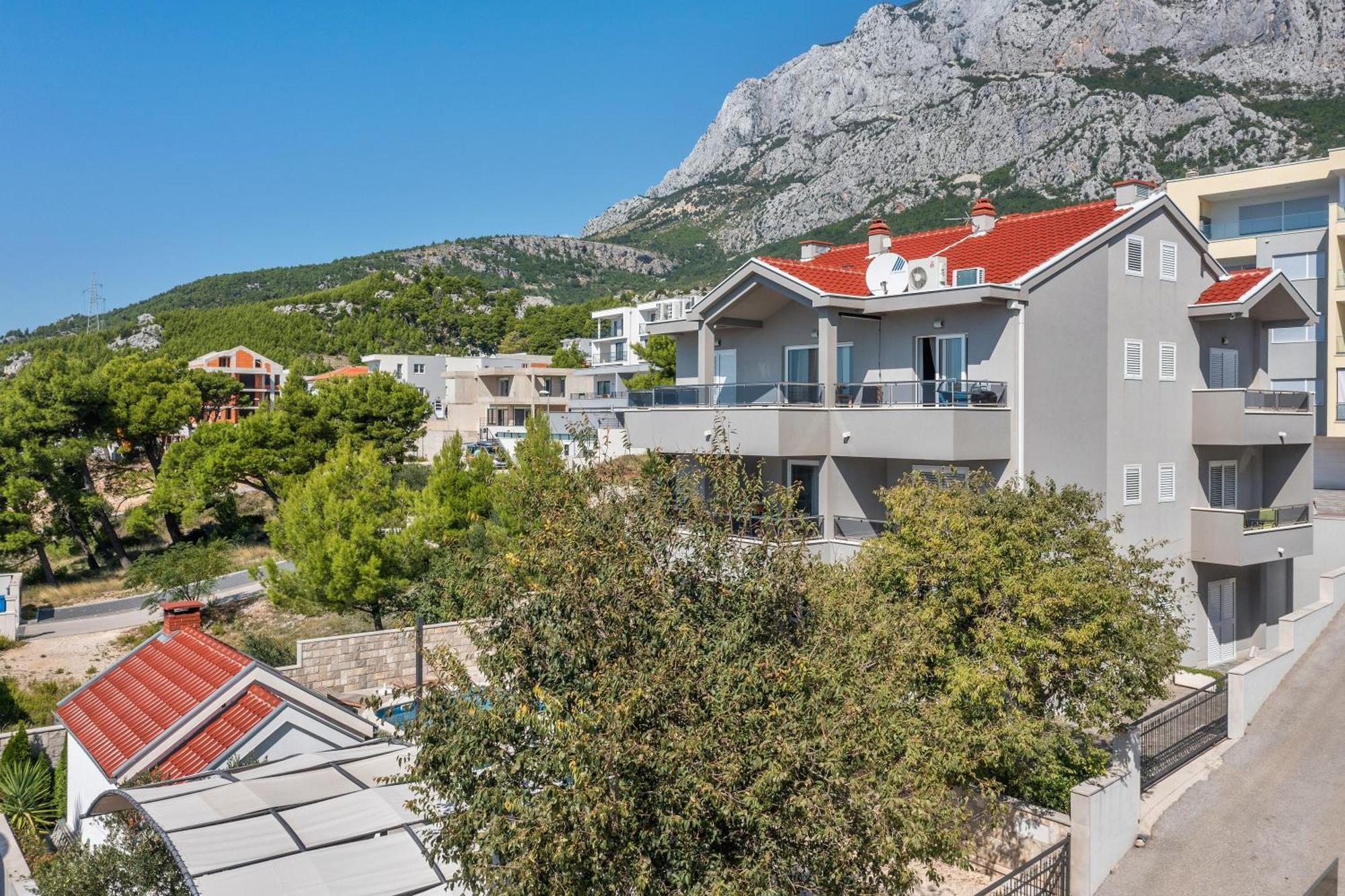 Villa Em Makarská Exteriér fotografie