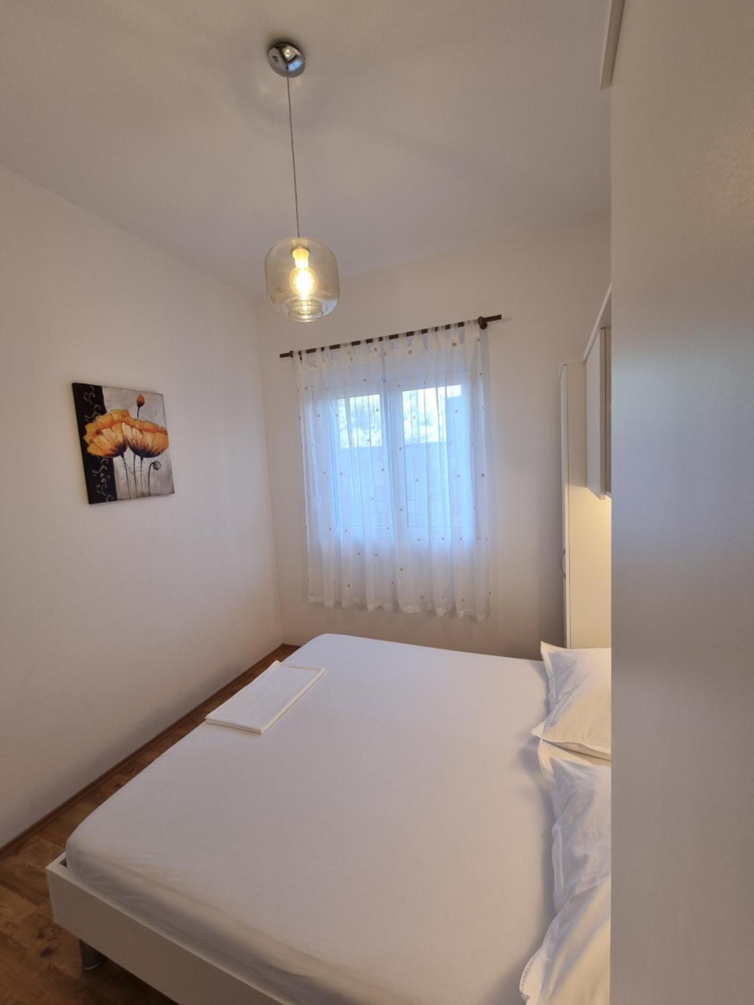 Villa Em Makarská Exteriér fotografie