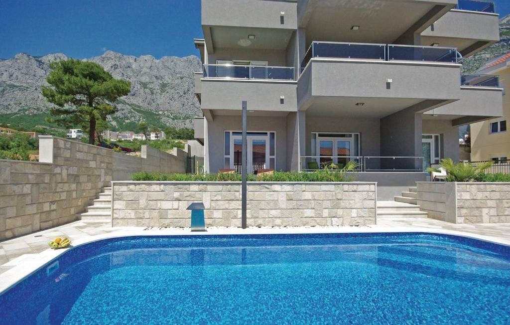 Villa Em Makarská Exteriér fotografie