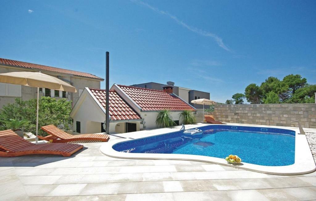Villa Em Makarská Exteriér fotografie