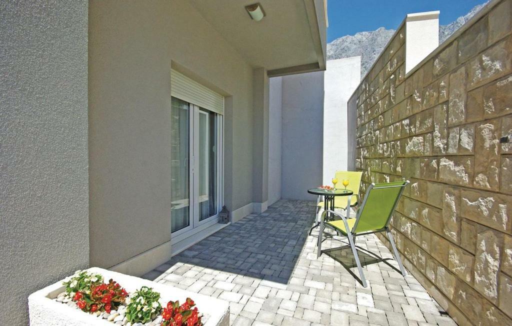 Villa Em Makarská Exteriér fotografie