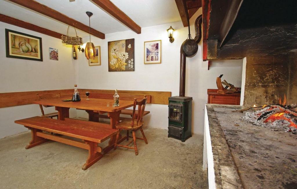 Villa Em Makarská Exteriér fotografie